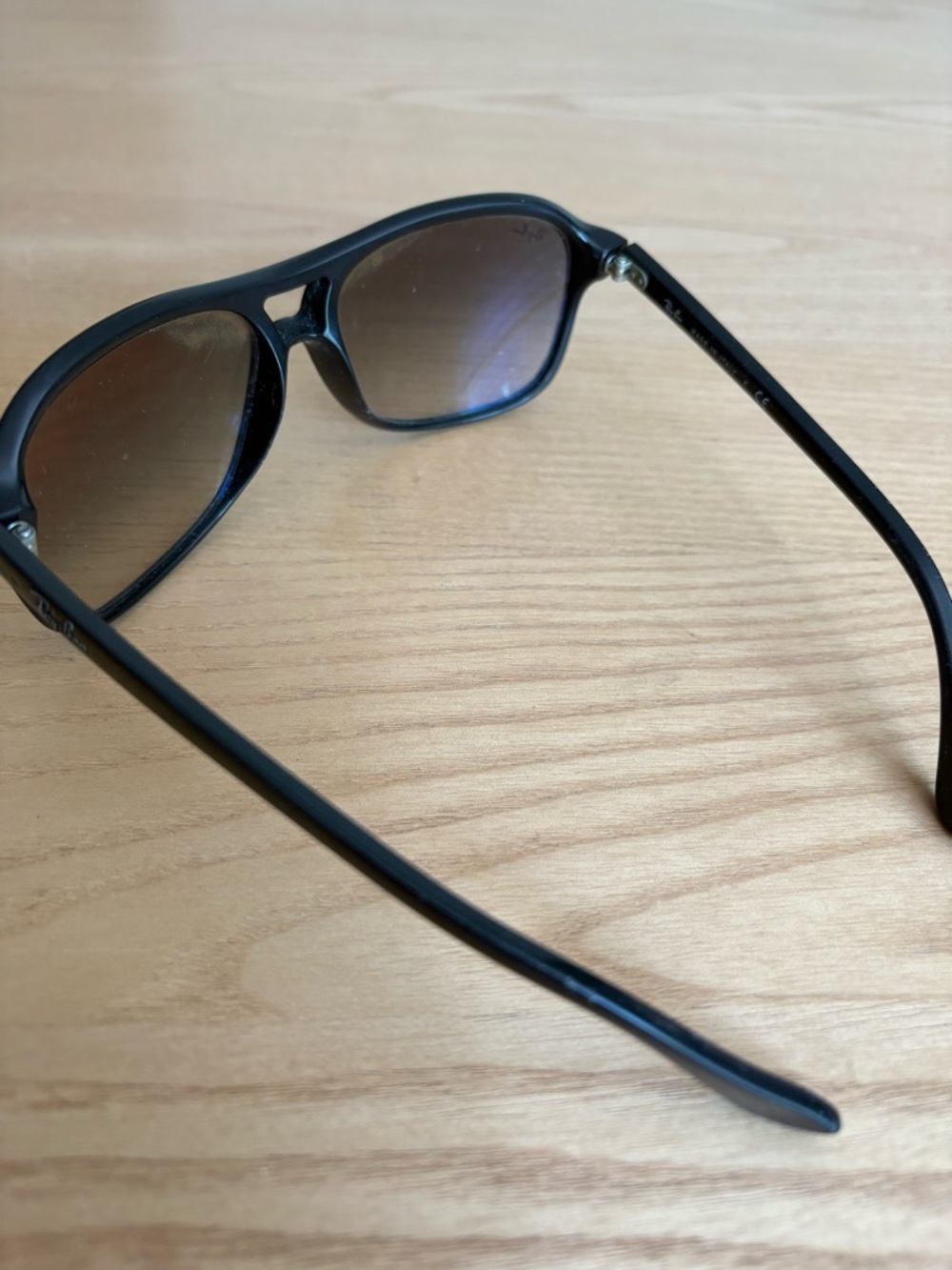 Ray-Ban Unisex Black Frame Sunglasses with Brown Gradient Lenses - Picture 4 of 4